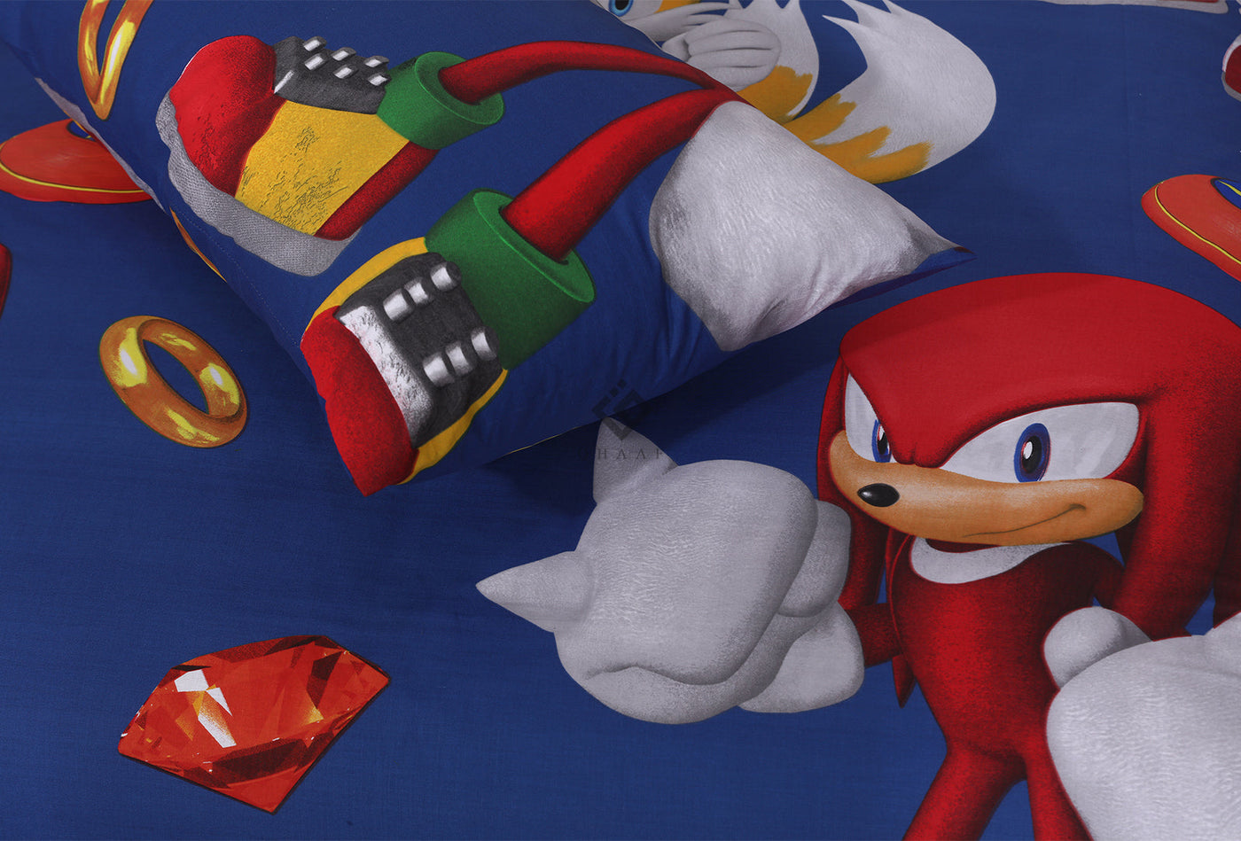 red sonic-bedsheet set