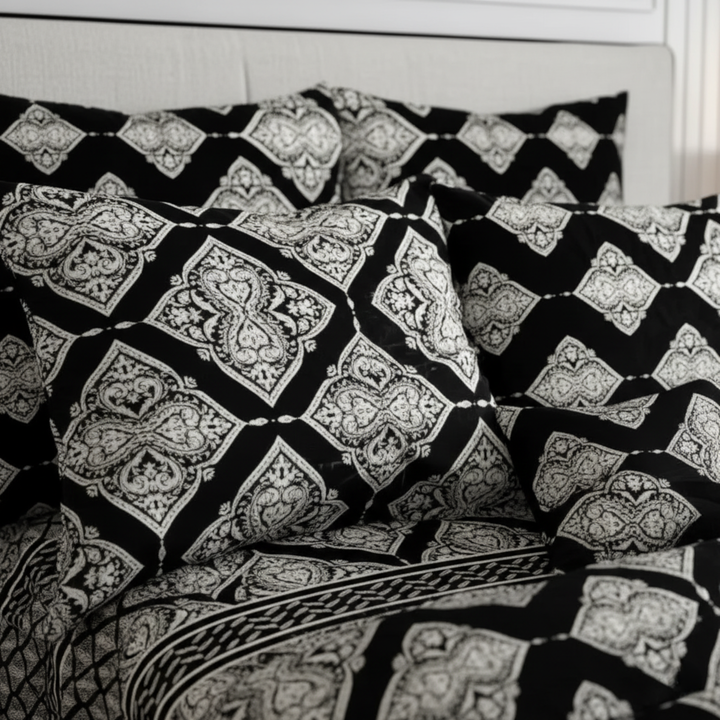 DIVINE Winter Comforter Set- 7 Pcs