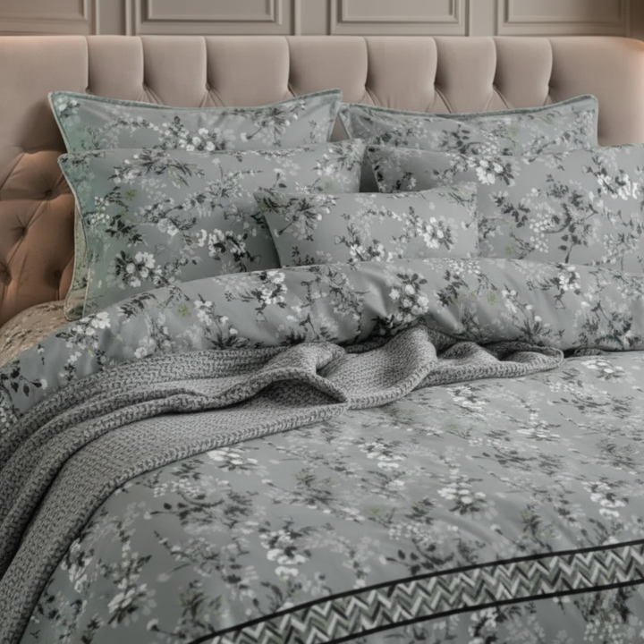 AURA  DUVET COVERS  SET - 8 PCS (PREMIUM)