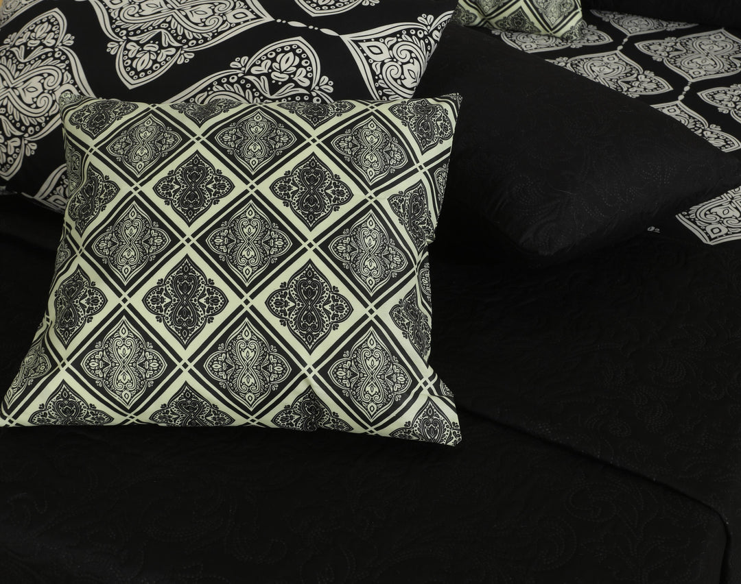 BLACK DIVINE Comforter Set- 8 Pcs