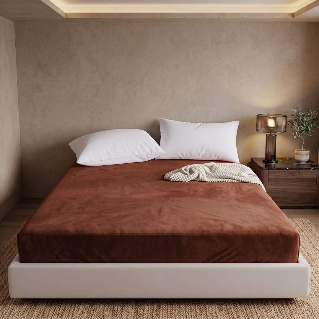 FITTED WATERPROOF MATTRESS PROTECTOR - L.BROWN