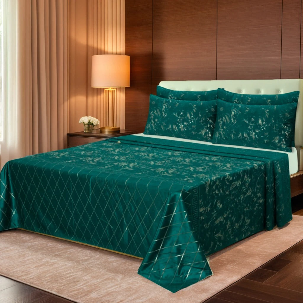 GREEN VELVET BEDSHEET SET - 5 PCS