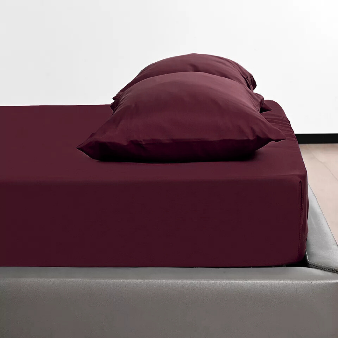 PLUM LUXURY FITTED SHEET- 3 PCS